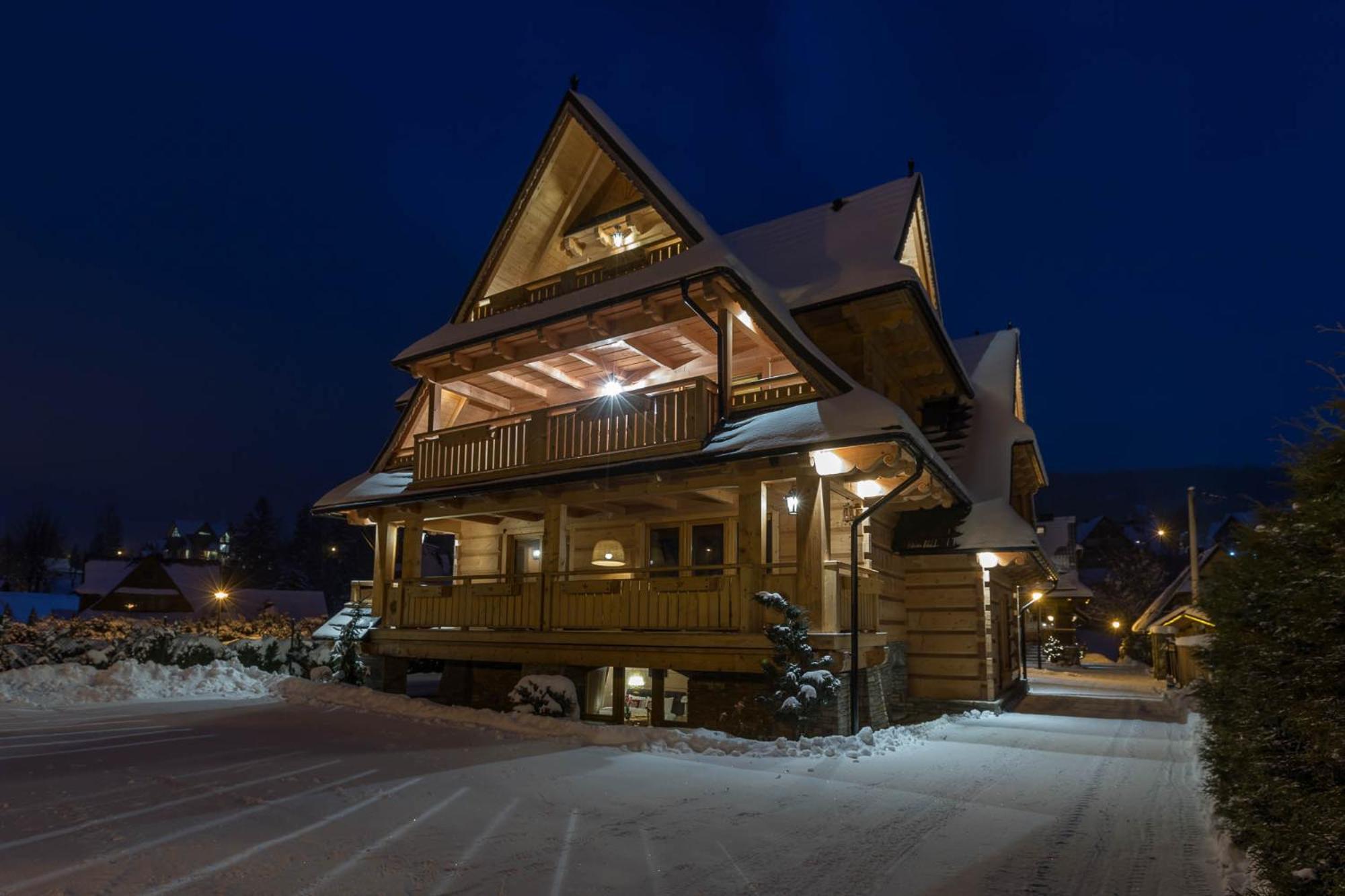Aparthotel Bambi — Photos 1
